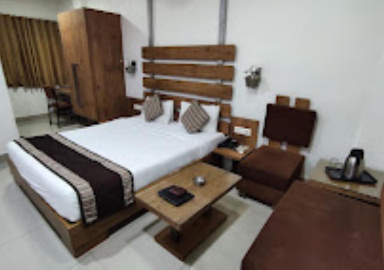Hotel Siddharth Premiere Chandrapur Luaran gambar